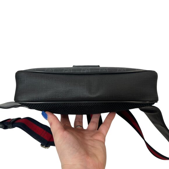 $1100 GUCCI Charcoal GG Supreme Multi Monogram Canvas Belt Bag - Picture 12 of 12